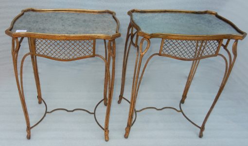 1950' Paire De Tables d'Appoint Maison Baguès Fer Forgé Dorée à l'Or Plateaux Miroirs Oxydés Vieillis
