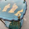 1950/70′ Guéridon Maison Baguès Décor Bambou en Bronze Doré Avec Plateaux Laque de Chine Vert/Bleu Et Or 40X40 H59Cm – Image 18