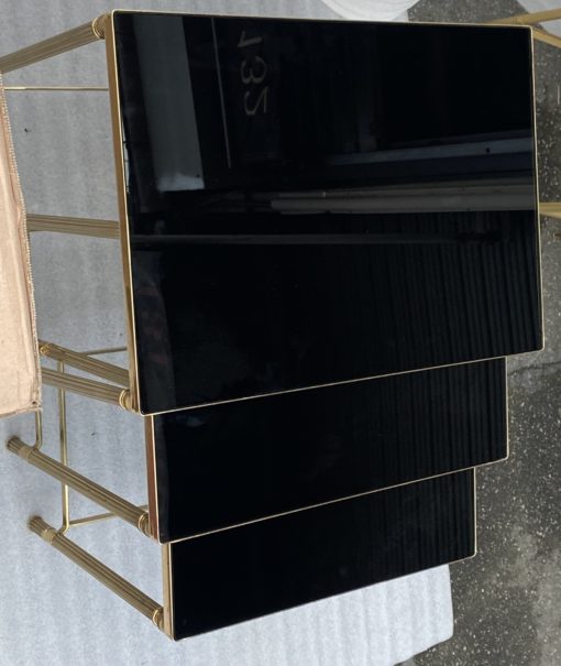 1970′ Tables Gigognes Maison Baguès, 3 Plateaux Miroir Noir et Montants Cannelés – Image 3