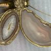 1970′ Paire D'Appliques Papillon en Bronze ou Laiton, Duval Brasseur Ou Isabelle Faure, 4 Ampoules, Ailes d’Agate : 53X H 45 cm – Image 13