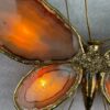 1970′ Paire D'Appliques Papillon en Bronze ou Laiton, Duval Brasseur Ou Isabelle Faure, 4 Ampoules, Ailes d’Agate : 53X H 45 cm – Image 9