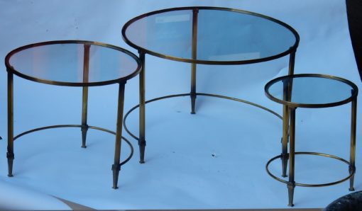 1950/70 Série de Tables Gigognes Rondes Maison Ramsay de Style en Laiton