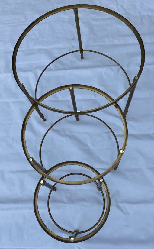 1950/70 Série de Tables Gigognes Rondes Maison Ramsay de Style en Laiton – Image 11