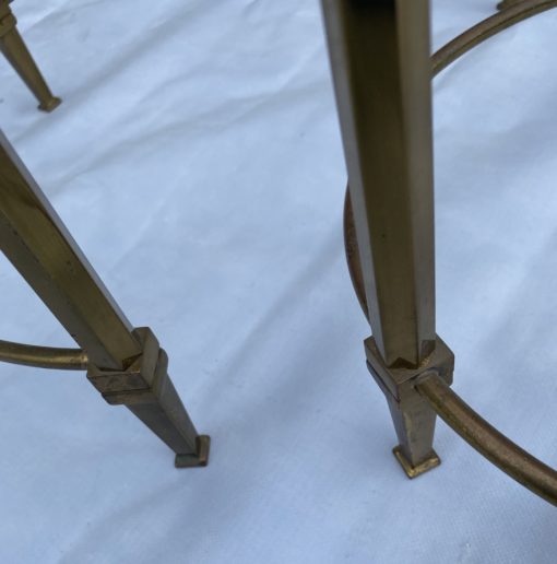 1950/70 Série de Tables Gigognes Rondes Maison Ramsay de Style en Laiton – Image 8
