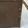 1950′ Table Maison Baguès Ou Maison Jansen Décor Bambou en Bronze Doré Avec Plateau Laque de Chine Aux  Oiseaux Et Fleurs  42 X 56 X H 45 CM – Image 5