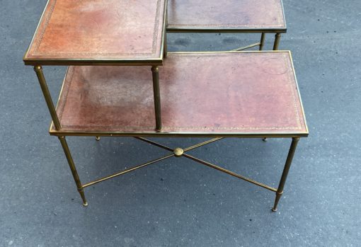 1970′ Paire De Tables à Étage En Bronze Patiné Gainées De Cuir Maison Jansen 71 X 36 cm – Image 8