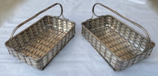 1900 'Pair Of Presentation Baskets In Silvered Metal From Parisian Palace