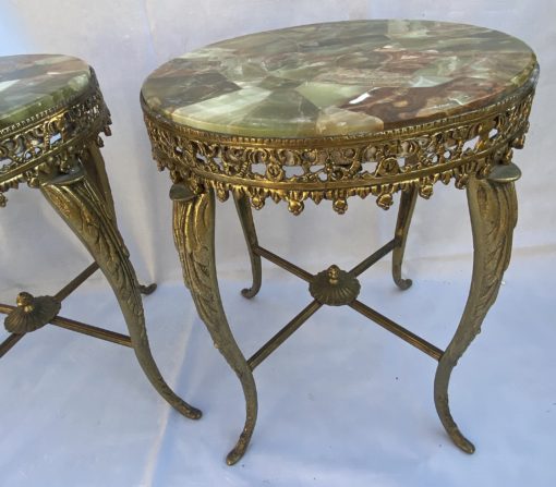 1970′ Pair of Gilt Bronze Stands LXV Style Onyx Marquetry Trays H 46, Ø 37 cm - Image 5