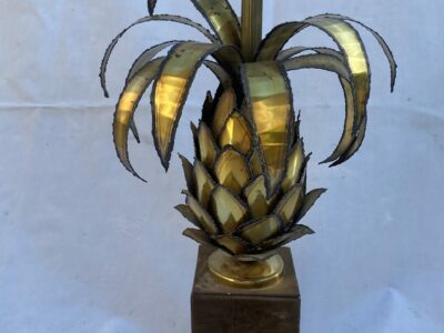 1970′ Pineapple Lamp In Golden Oxidized Iron Maison Jansen H 51 Cm