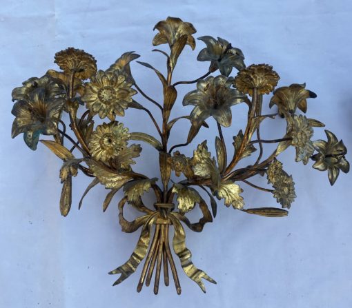 1880′ Paire d’Appliques en Bronze Doré Patiné à Décor Floral 5 Bras de Lumière – Image 13