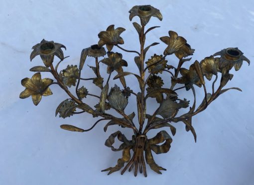 1880′ Paire d’Appliques en Bronze Doré Patiné à Décor Floral 5 Bras de Lumière – Image 3
