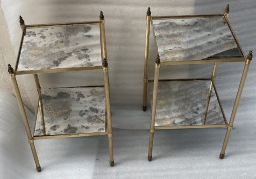 1970′ Paire de Bouts de Canapé Carrés  Maison Baguès Plateaux Miroirs Oxydés Argentés Avec Pots A Feux 34X34X H 59 cm – Image 10
