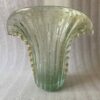 1970' Vase de Murano Avec Bulles et Inclusions d’Or, Cristal Vert Bouteille , Signé Murano Toso H 39  cm