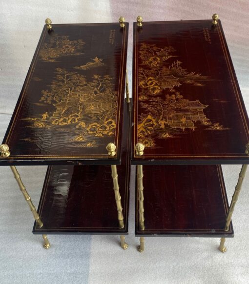 1950′ Paire de Tables Maison Baguès Décor Bambou en Bronze Doré Avec Plateaux Laque de Chine 65 X 32,5 X H 59 cm (réservé)