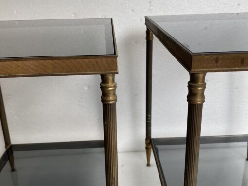 1950/70′ Paire De Bouts De Canapés En Laiton à 2 Niveaux Maison Jansen Plateaux Verre Fumé 56 X 40 X H 54 cm – Image 14