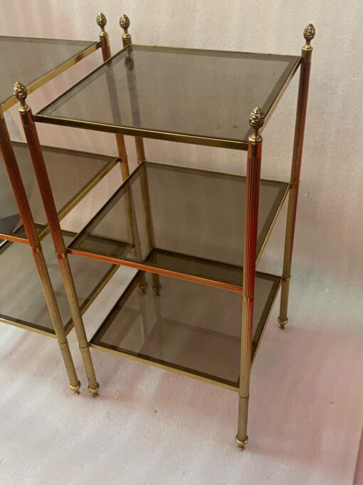 1950/70′ Pair Of End Tables In Brass At 3 Levels Maison Bagués Smoked Glass Trays 33 X 33 X H 66 cm - Image 2