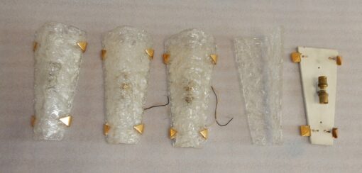 1950/70 ′ Series of 6 DLG Murano Granite Glass Sconces With Golden Brass Claws Attributed To Maison Arlus - Image 5