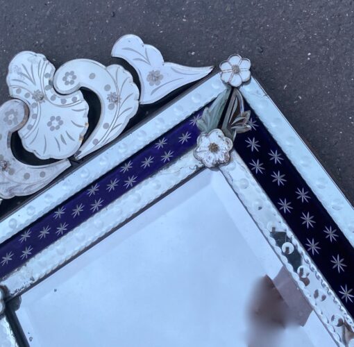 1950/60 ' Venitian Mirror N3 With Pediment – Blue Glass Adorned with Stars - Image 6