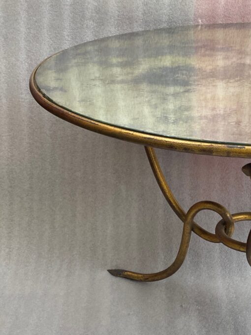 1940′ Table Basse En Fer Battu Doré Avec Entrelacs René Drouet Ø 90 H 53 cm Ou  René Prou Pour Maison Franck Anvers – Image 2