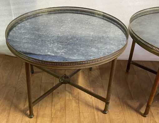 1950/70′ Pair Of Round Coffee Tables In Patinated Bronze Style L XVI, Ø 60 H 39/41 cm - Image 2