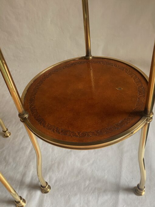 1970′ Pair Of Pedestal Tables Or Round Sellettes Gilt Bronze 2 Trays Sheathed In Leather Maison Jansen, Baguès Or Charles ∅ 35 H 68 cm - Image 10