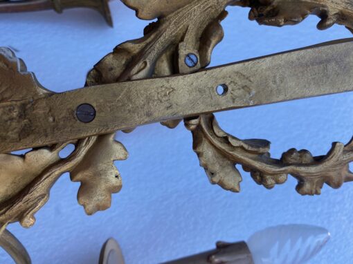 1900′ Paire d’ Appliques Style Louis 16 Bronze Doré Aux Cors De Chasse Signée Jansen – Image 6