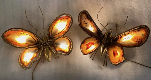 1970’ Couple Of Butterfly Sconces In Bronze Or Brass, Duval Brasseur Or Isabelle Faure, 4 Bulbs, Agate Wings: 33 X H 28 and 38 x H 33 cm