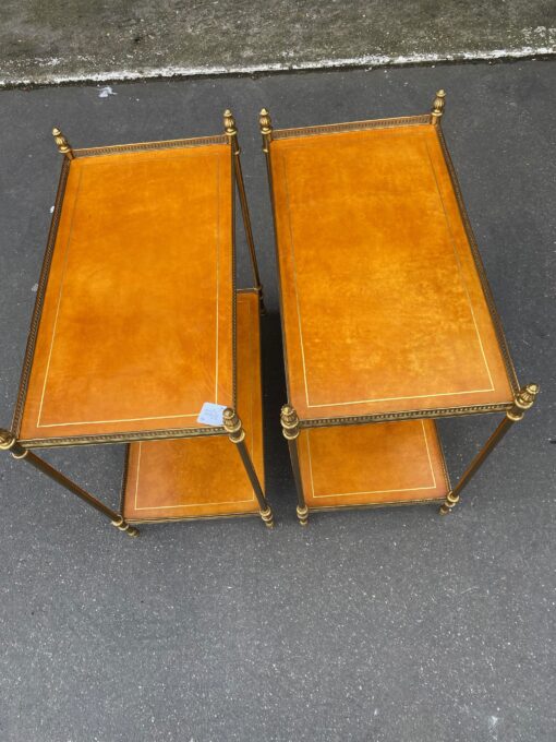 1970' Pair Of Shelves In Bronze With Galleries Maison Bagués And 2 Trays Sheathed In Tawny Leather 39 X 68 X H 73 cm