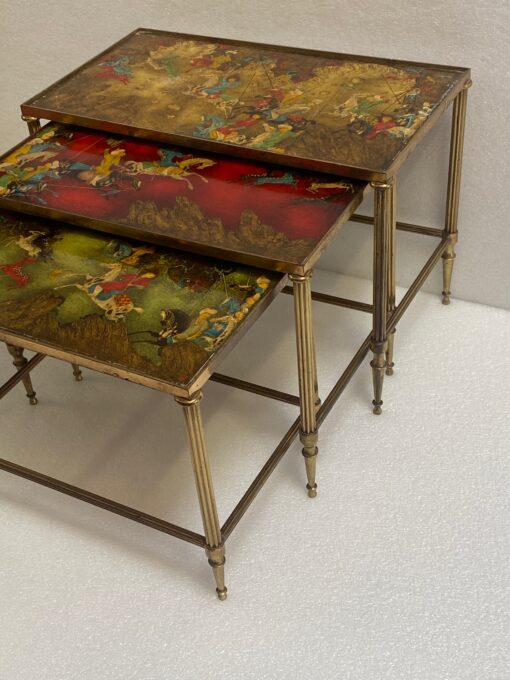 1950′ Series Of 3 Nesting Tables With Mongol Warrior Paintings Maison Baguès In Gilt Bronze, 3 Trays - Image 7