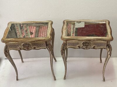1950/70 Pair Of Patinated Wood Bedside Tables 45 X 33 X H 60 cm (Hold)