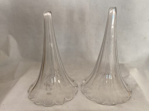 1870' Pair of Baccarat Cornets Or Similar Bronze Mount, Crown Monogram H 49.5 cm - Image 3