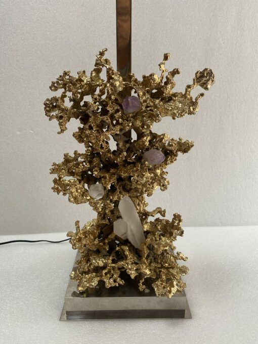 1970' Coral Decor Lamp in Gilt Bronze and Amethyst And Rock Crystal Signed Boeltz - Image 4