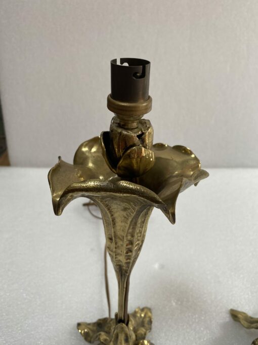 1900' Pair Of Flower Lamps In Bronze ∅ 16 cm H 34.5 cm - Image 3