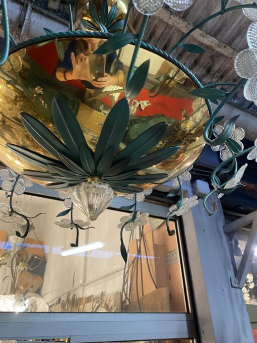1970' Série de 3 Lustres en Laiton Doré Style Maison Bagués Ou Banci Fleurs En Verre Colorés – Image 7