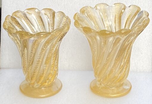 1970′  Vases  Similaires Torsadés Cristal Murano Avec Paillons D’ Or  Murano  H 26 et 24,5 cm – Image 6