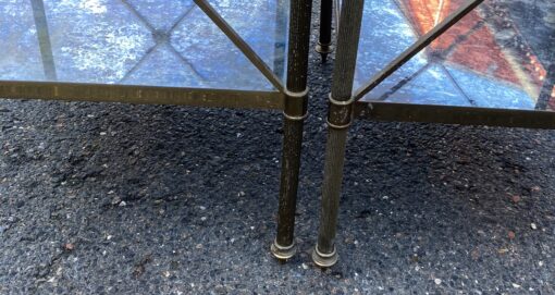 1950/70′ Pair of Brass Shelves with 3 Tiers Aged Oxidized Mirrors Maison Baguès with Cross Bars with Daisies - Image 6