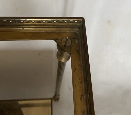 1950/70′ End Of Sofa With Gallery Maison Baguès Brass and Bronze Aged Oxidized Mirror Trays and Flower 50 X 50 X H 50 cm - Image 6