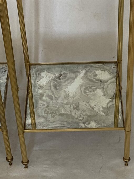 1970′ Paire de Bouts de Canapé Carrés Maison Baguès Plateaux Miroirs Oxydés Argentés 33 X 33 X H 67 cm – Image 8