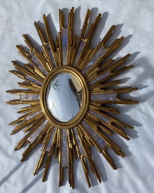 1970′ Miroir Soleil Ovale , Résine Dorée 83 x 67 cm