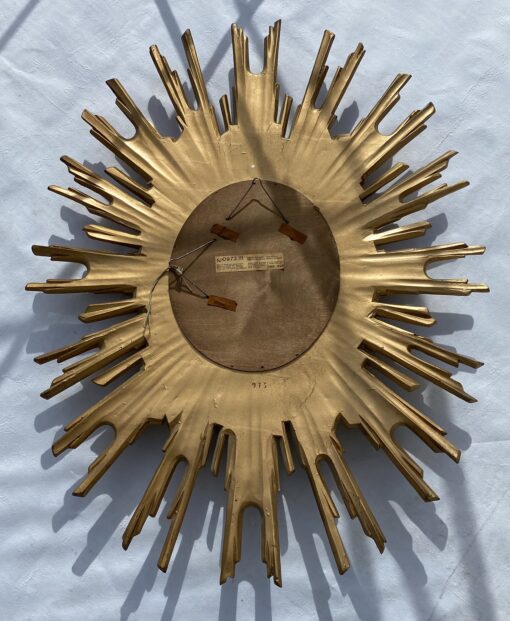 1970′ Miroir Soleil Ovale , Résine Dorée 83 x 67 cm – Image 3