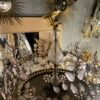 1970' Maison Bagués Style Golden Brass Chandelier Leaves in Colored Glass - Image 9