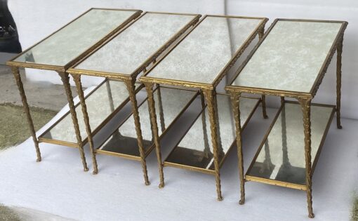 1970′ 2 Paires De Bouts De Canapé Maison Charles , Jansen Ou Baguès Décor Palmier en Bronze Doré avec Plateaux Miroirs Vieillis 71 X 32 X H 54 cm – Image 15