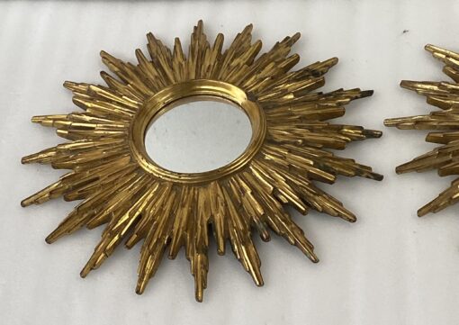 1970′ Paire De Miroirs Ou Similaires Soleil Résine Dorée Diametre 48 cm – Image 13