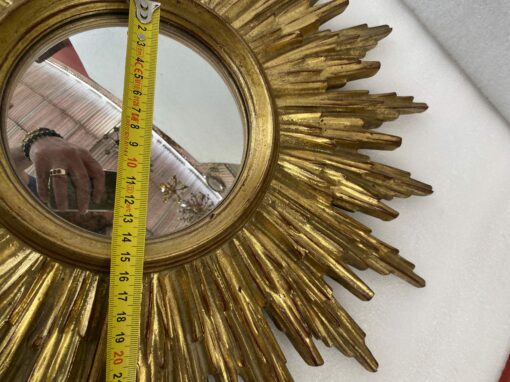 1970′ Paire De Miroirs Ou Similaires Soleil Résine Dorée Diametre 48 cm – Image 3