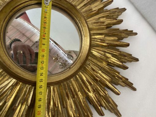 1970′ Paire De Miroirs Ou Similaires Soleil Résine Dorée Diametre 48 cm – Image 2