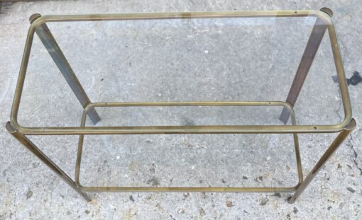 1970′ Bout  De Canapé Jacques QUINET, Pour la Maison MALABERT. Laiton Poli. H : 49 cm L : 46 cm X 19 cm.