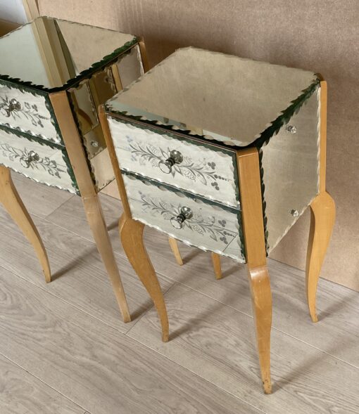 1950/70' Pair Of Art Deco Mirror Bedside Tables - Image 10