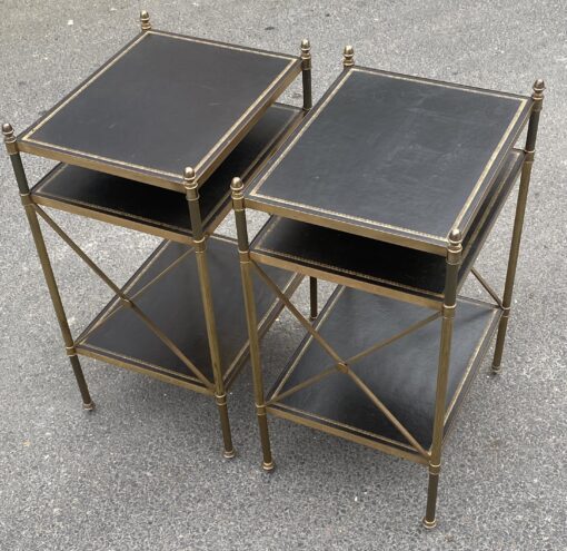 1950/70′ Paire d’Étagères en Laiton à 3 Niveaux Cuirs Maison Baguès à Croisillons 32 X40 X H 63 cm