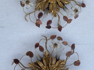 1970′ Paire De Plafonniers ou Appliques à Décor de Feuilles en Métal Et Verre Maison Baguès Ou Banci Couleur Orange Sanguine