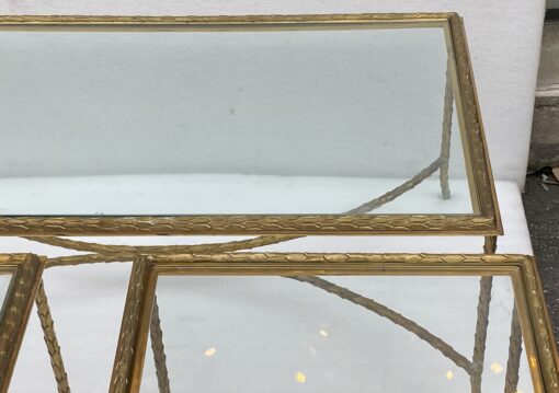 1970′ Table Basse Et Ses 2 Bouts De Canapés en Bronze Modèle Palmier, Maison Charles , Entretoise Double Arc De Cercle 105 x 55 x H 42 cm – Image 12